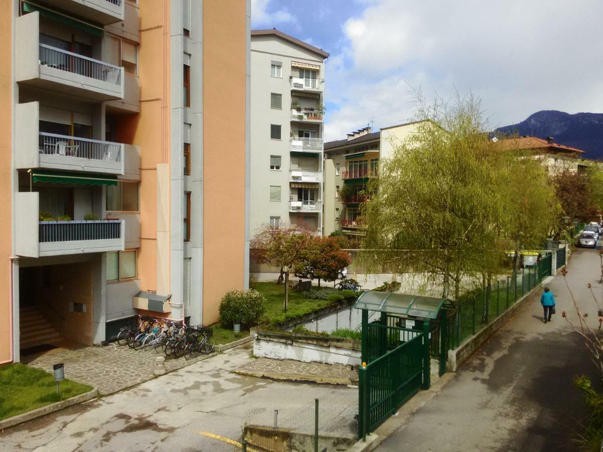 Interno 77 Di Tss' - Appartamento Soleggiato Con Ampie Finestre & Internet Veloce Con Fibra - Perfetto Per Coppie Trento Exterior foto