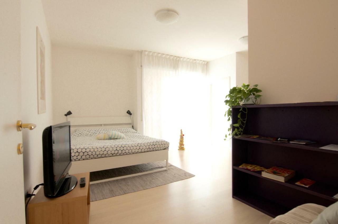 Interno 77 Di Tss' - Appartamento Soleggiato Con Ampie Finestre & Internet Veloce Con Fibra - Perfetto Per Coppie Trento Exterior foto